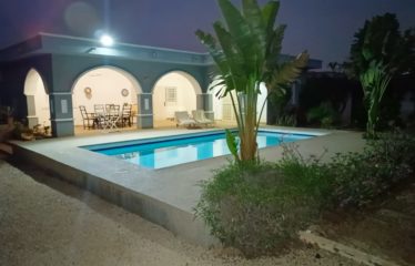 NGAPAROU : Villa 2 chambres avec piscine à louer (location longue durée)