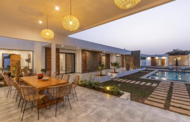 NGUERIGNE : Villa neuve avec piscine à vendre