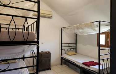 NGAPAROU : Villa R+1 en résidence à vendre