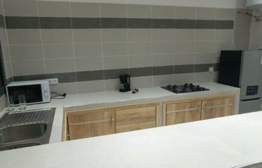 NGAPAROU : Villa 3 chambres et un studio avec piscine à louer (longue durée)