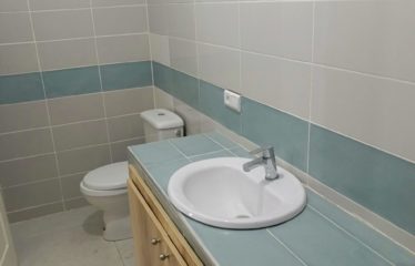 NGAPAROU : Villa 3 chambres et un studio avec piscine à louer (longue durée)