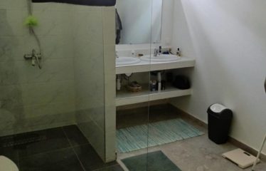 NGUERIGNE : Villa 5 chambres+3 ch avec piscine idéal pour maison d’hôtes à vendre