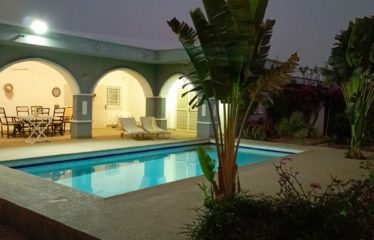 NGAPAROU : Villa 2 chambres avec piscine à louer (location longue durée)