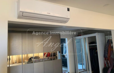 DAKAR ALMADIES : Villa à vendre à la zone de recasement 1 Almadies