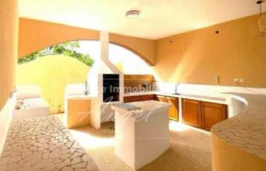 SOMONE : Villa à vendre 235 m²