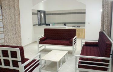 NGAPAROU : Villa 3 chambres et un studio avec piscine à louer (longue durée)