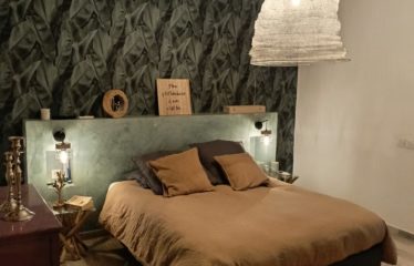 NGUERIGNE : Villa de standing avec piscine à vendre