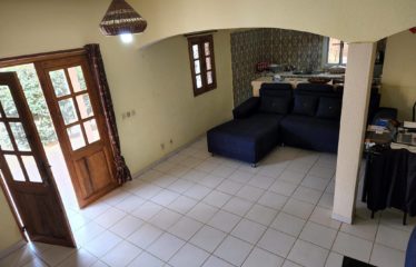 NGAPAROU : Villa R+1 en résidence à vendre