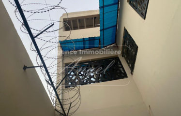 DAKAR BAMBILOR : Villa à louer F5 sur 2 niveaux