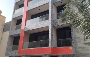 DAKAR GUEDIAWAYE : Immeuble à vendre R+4