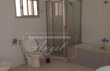 DAKAR ALMADIES : Villa à louer 5 chambres