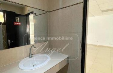 DAKAR ALMADIES : Bureaux à louer sur 3 niveaux