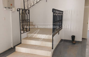 DAKAR NGOR : Grande villa avec Piscine à louer