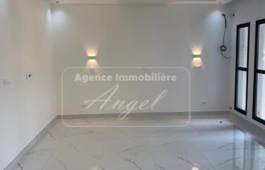 DAKAR PLATEAU : Duplex à louer en centre-ville