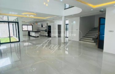 DAKAR HANN : Villa à louer à la Cité Isra