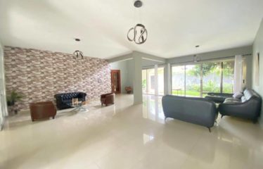 DAKAR MERMOZ : Villa 11 pièces 544 m²