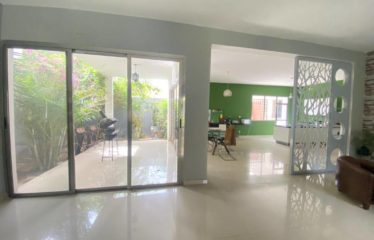 DAKAR MERMOZ : Villa 11 pièces 544 m²