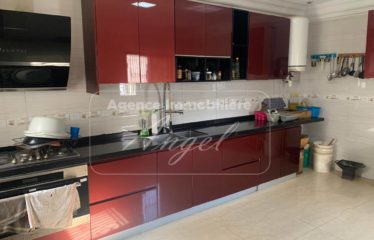 DAKAR OUAKAM : Villa à vendre R+3