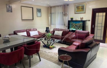 DAKAR OUAKAM : Villa à vendre R+3