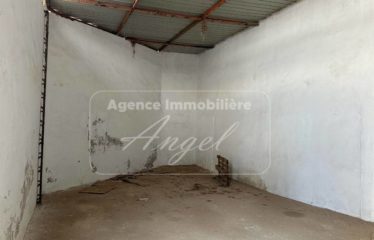 DAKAR HANN : Entreprôts à louer 200 m²