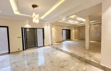 DAKAR ALMADIES : Villa 5 chambres à louer