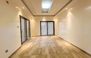 DAKAR ALMADIES : Villa 5 chambres à louer