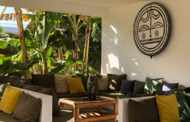 NGAPAROU : Splendide propriété de standing 6 chambres à vendre