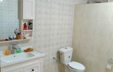 WARANG : Villa 2 chambres à 300m de la mer à vendre