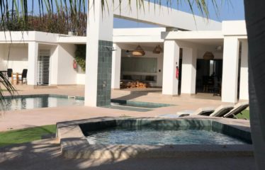 NGAPAROU : Splendide propriété de standing 6 chambres à vendre