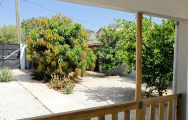 WARANG : Villa 2 chambres à 300m de la mer à vendre