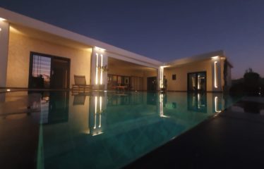 NGUERIGNE : Villa contemporaine 3 chambres avec piscine à vendre