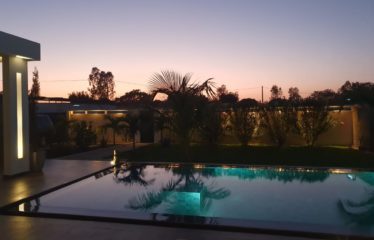 NGUERIGNE : Villa contemporaine 3 chambres avec piscine à vendre