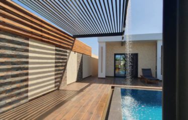 NGUERIGNE : Villa contemporaine 3 chambres avec piscine à vendre