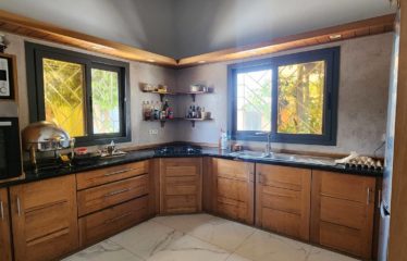 NGUERIGNE : Villa contemporaine 600 m² à vendre