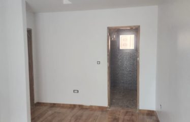 DAKAR MAMELLES : Appartement de 2 chambres salon à louer Cité Mbackiyou Faye