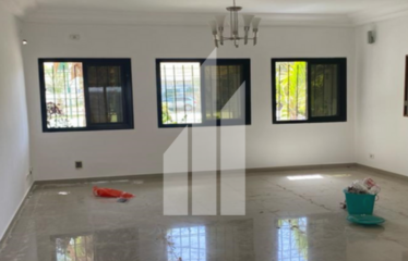 DAKAR HANN : Villa F5 à louer