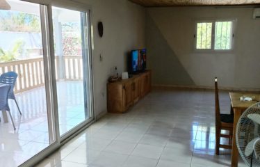 WARANG : Villa 2 chambres à 300m de la mer à vendre