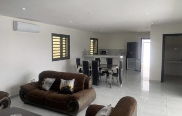 NGUERIGNE : Belle villa de 4 chambres en résidence à louer