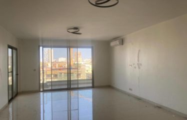 DAKAR POINT-E : Appartement F4 à louer 4ème étage