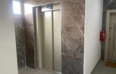 DAKAR POINT-E : Appartement F4 à louer 4ème étage