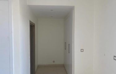 DAKAR POINT-E : Appartement F4 à louer 4ème étage