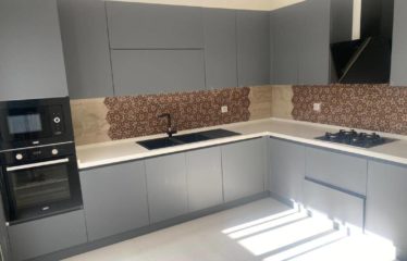 DAKAR POINT-E : Appartement F4 à louer 4ème étage