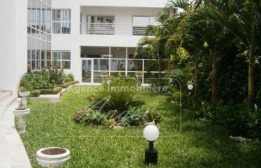 DAKAR ALMADIES : Appartement à louer au 2ème étage