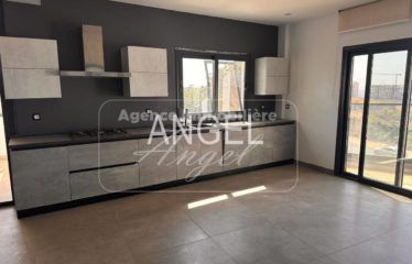 DAKAR MAMELLES : Grand appartement à louer sur la Corniche